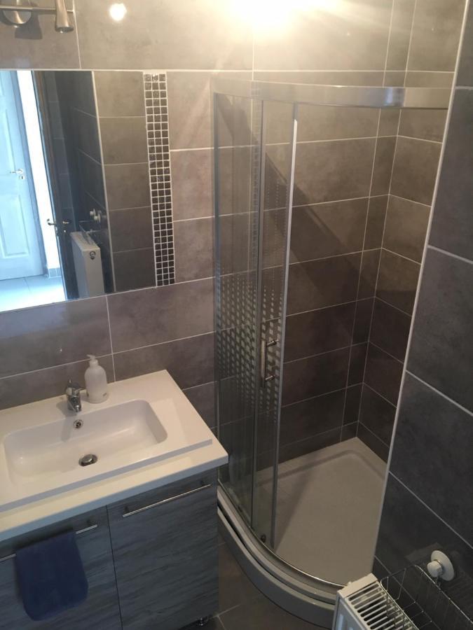 Tocc Apartman Gyál Buitenkant foto