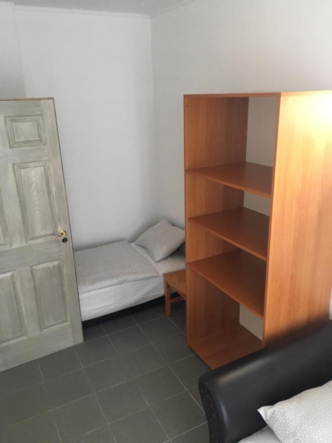 Tocc Apartman Gyál Buitenkant foto