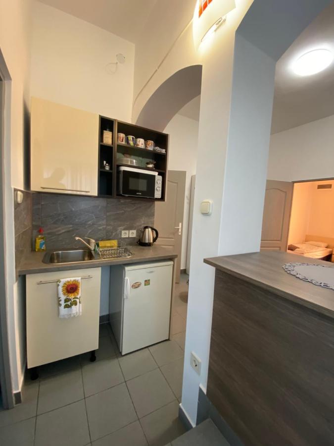 Tocc Apartman Gyál Buitenkant foto