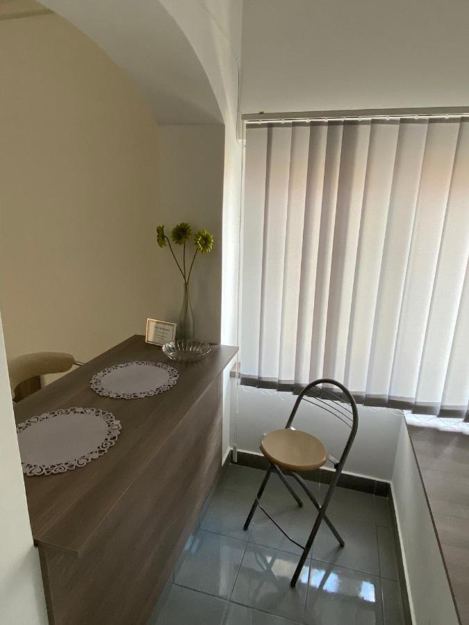 Tocc Apartman Gyál Buitenkant foto