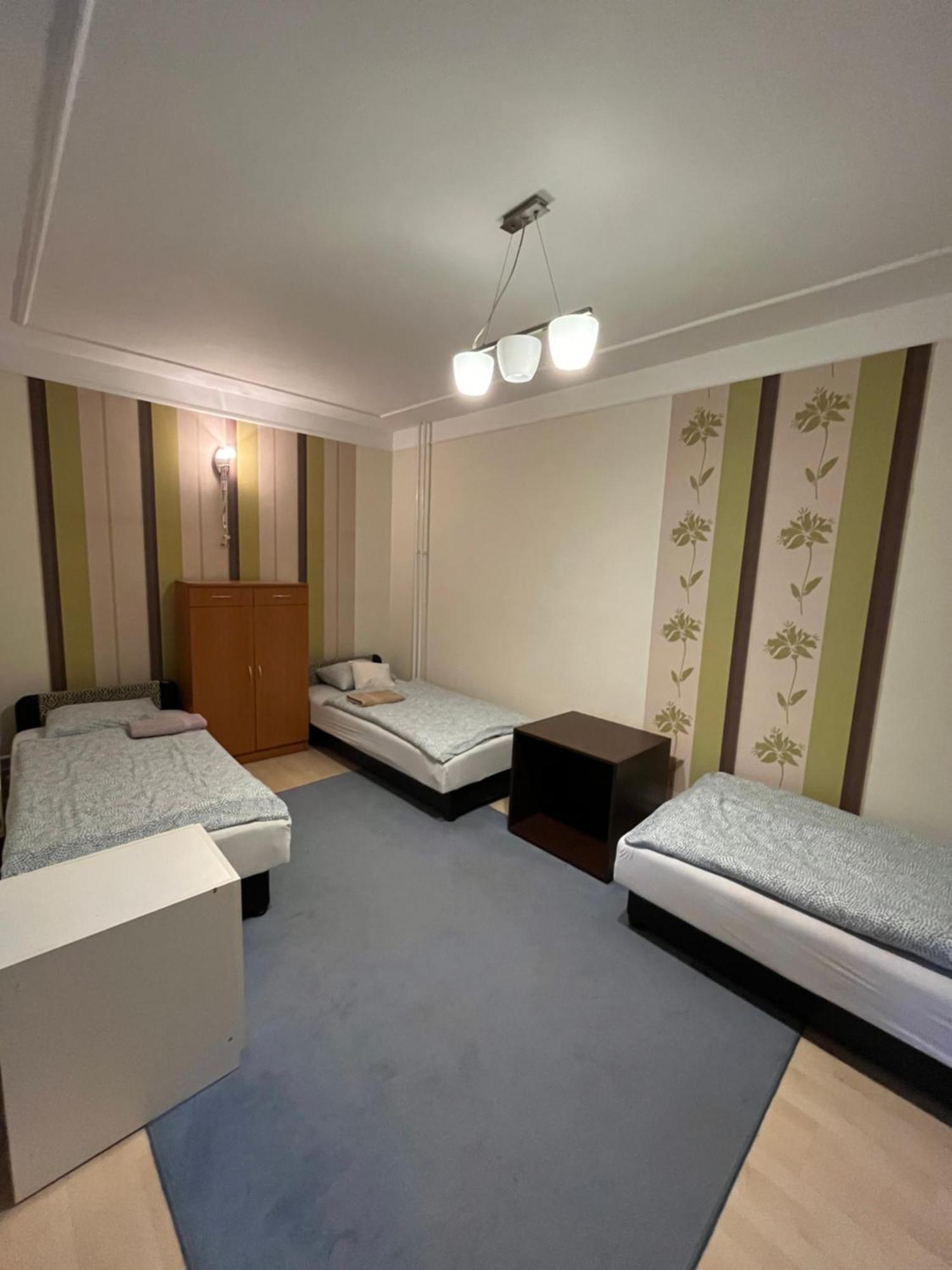 Tocc Apartman Gyál Buitenkant foto