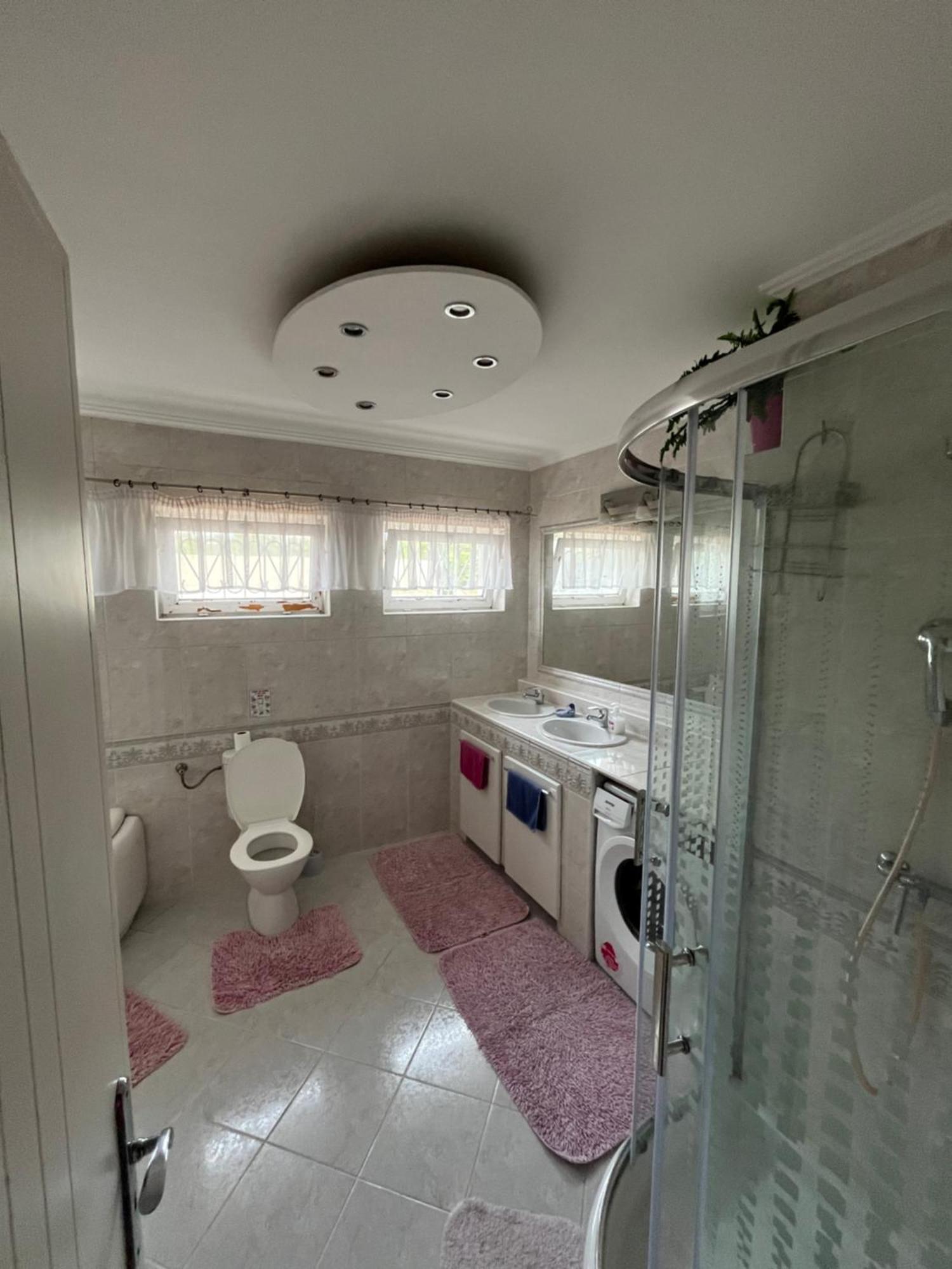 Tocc Apartman Gyál Buitenkant foto